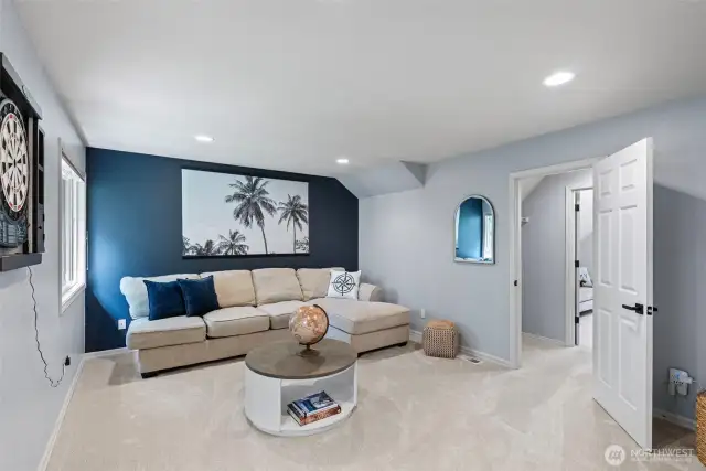 Bonus room attached to the 4th bedroom