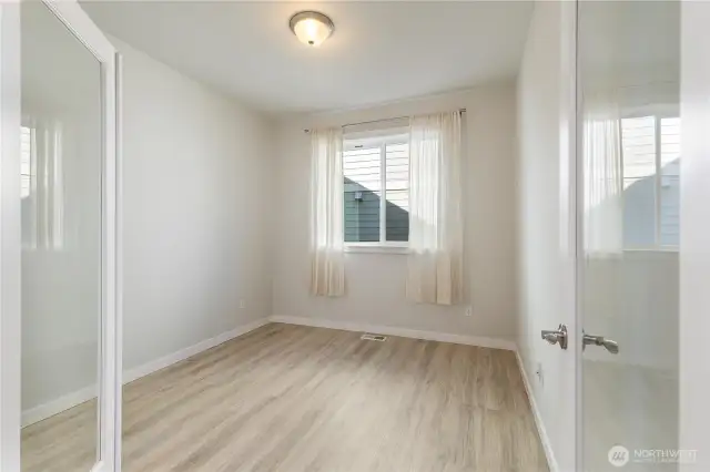 Bedroom 3 or office