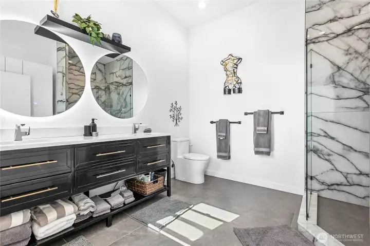 Primary bath