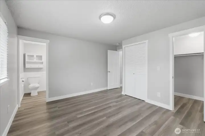 Primary Bedroom-New LVP Flooring & Freshly Painted