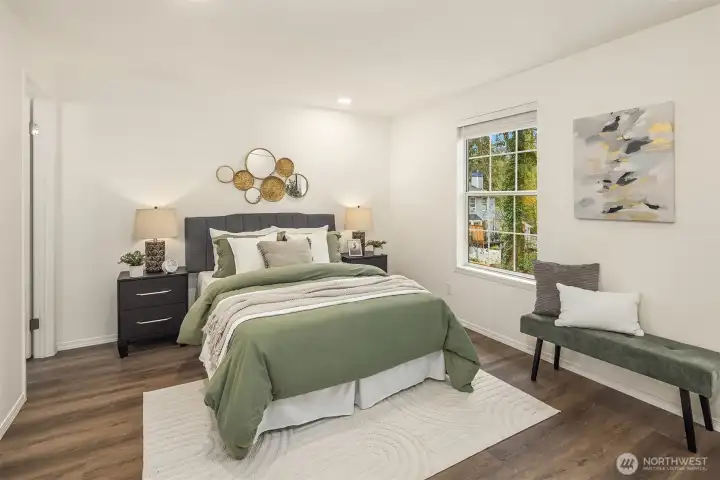 A second primary on the upper level with it's on ensuite bath.