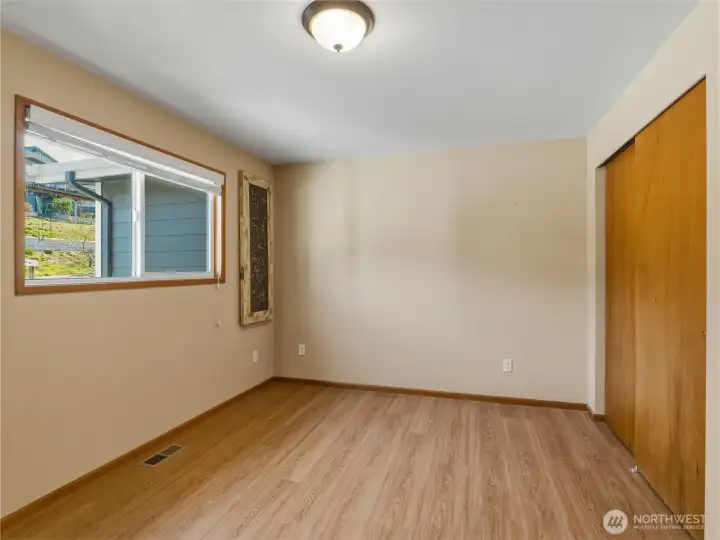 Second bedroom
