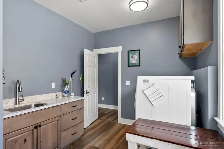 Laundry/Mudroom