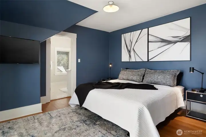 Boutique hotel luxury with private viewing deck. Boutique hotel luxury with private viewing deck.
