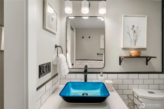 Guest bath has tub - completely remodeled in 2021.