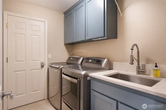 Updated Utility Room with Full Size W/D
