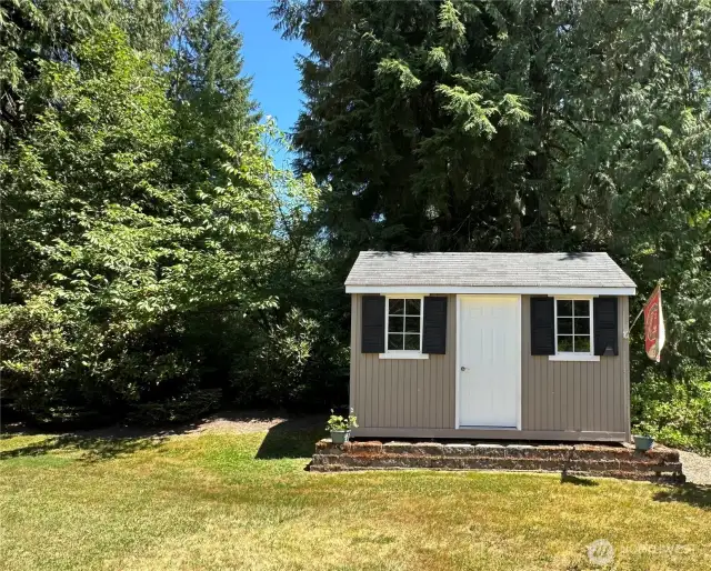 Garden shed, Play House or lawn