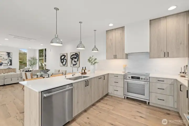 Eat-In Chief kitchen with Bosch appliances