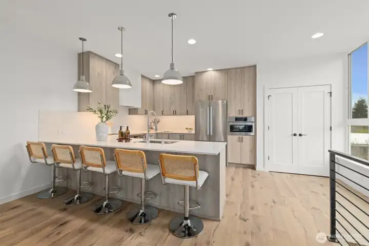 Eat-In Chief kitchen with Bosch appliances