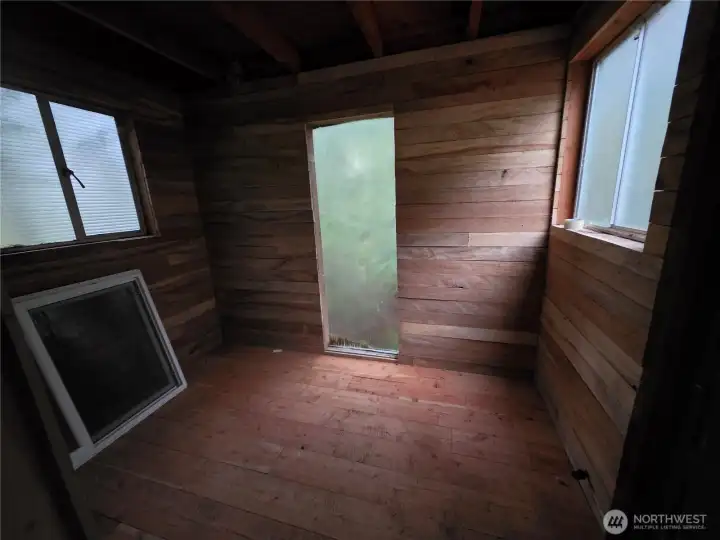small room off main open area in cabin