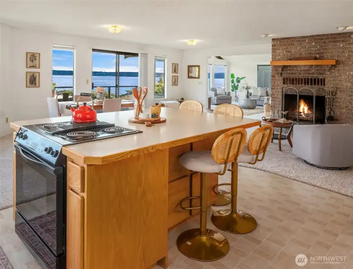 I love the casual and more formal dining options!