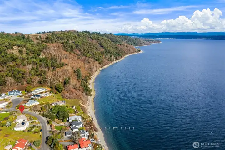 The 320 acre Maury Marine park extends along the shoreline, just east of Gold Beach. It is one of the largest undeveloped properties located directly on Puget Sound.