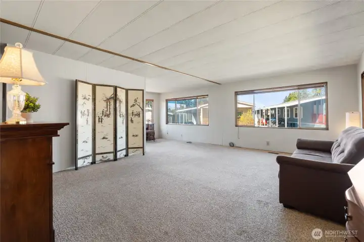 Spacious living room.