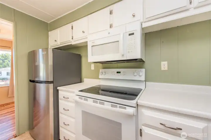 stove, microwave and refrigerator stove, microwave and refrigerator