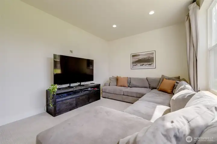 4th Bedroom 4th Bedroom