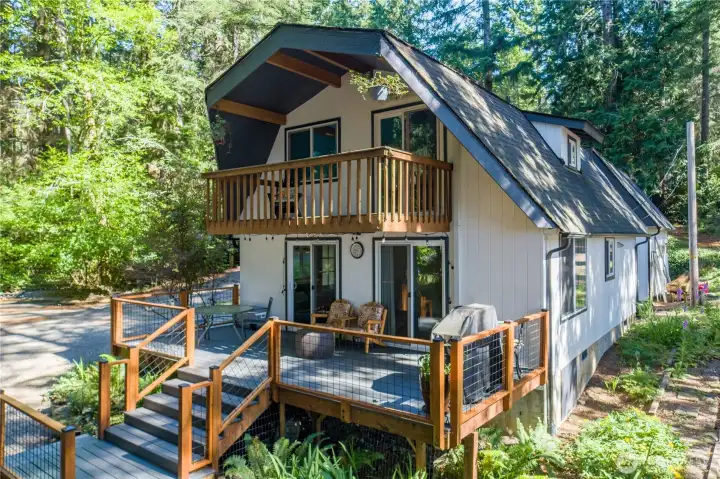 Great deck for relaxing and a 2nd deck off the primary bedroom for maximum view enjoyment