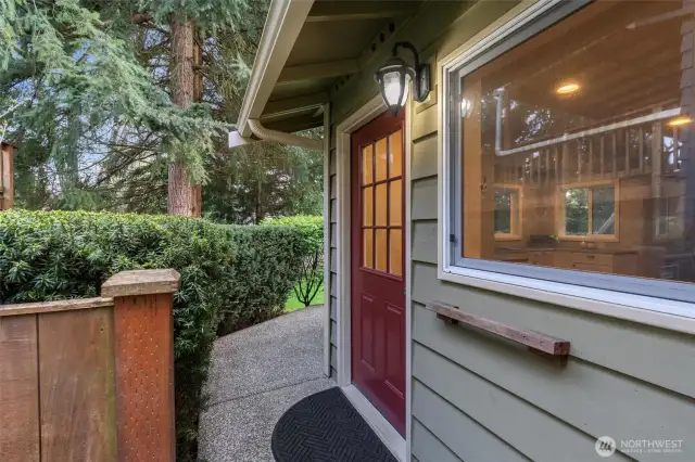 Private flex space has separate entrance on left side of house, follow walkway. You don't want to miss this!