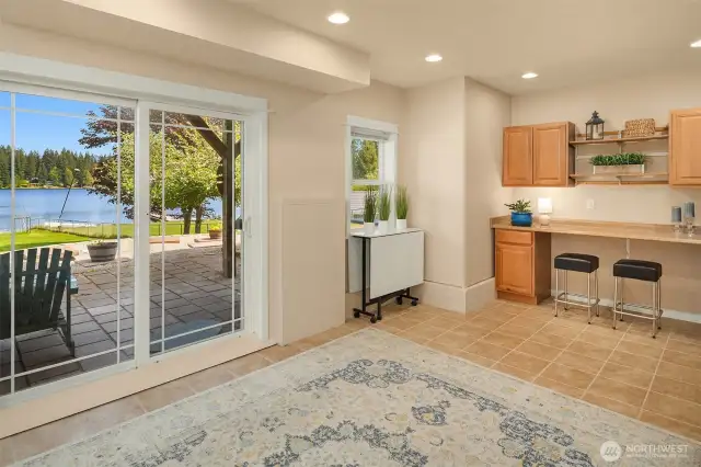 Lower Level Bonus Room with Access to Patio