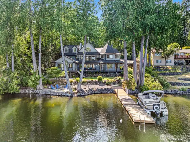 Lakeside living with your own dock.