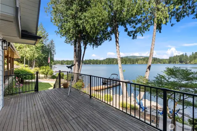 Steps down to the yard and lake.