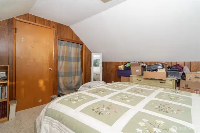 Bedroom tool,
