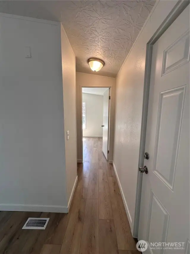 Hallway to 2nd bedroom