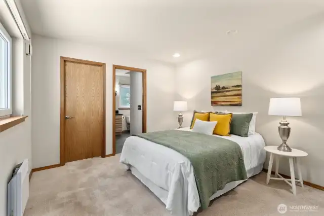 Main floor primary suite.