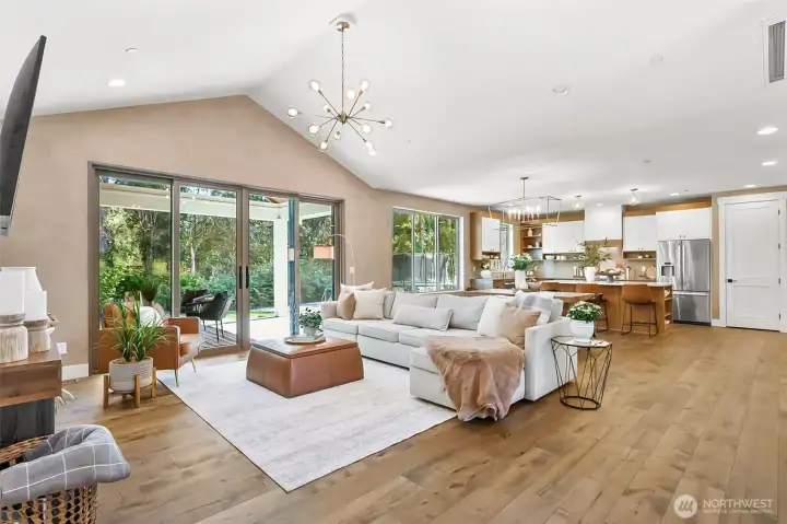 Main Residence - Living Room