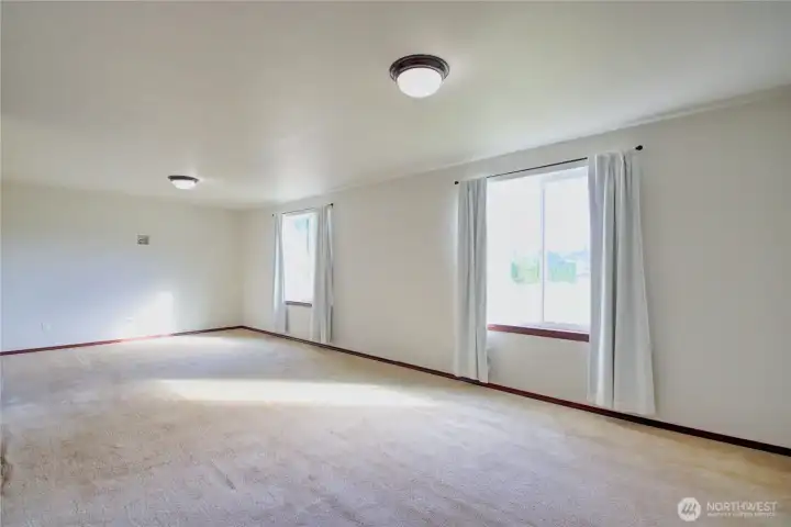 3rd extra large room.