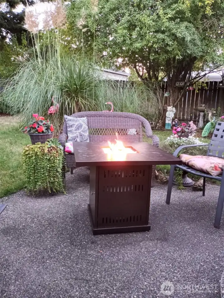 Summer firepit time