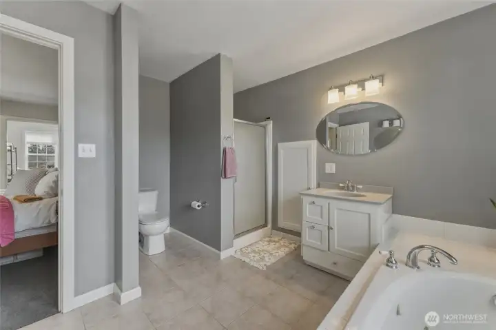 Primary Ensuite Bathroom