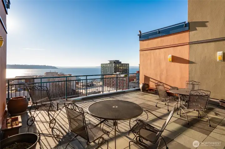 The rooftop deck offers year-round panoramic views of Elliott Bay and the Olympic Mountains. The rooftop deck offers year-round panoramic views of Elliott Bay and the Olympic Mountains.