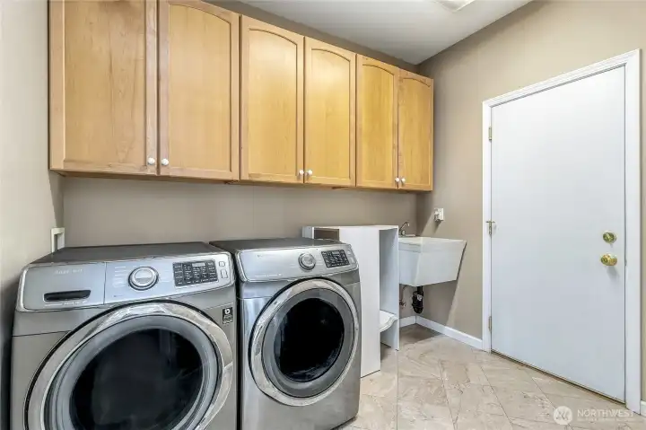 Landry Room