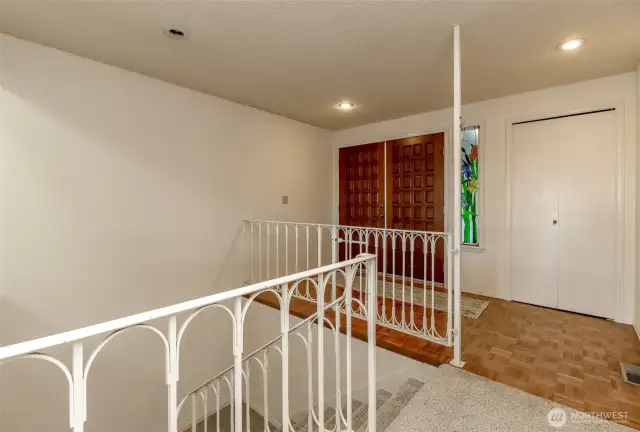 Over sized Entry with Double Door Entry