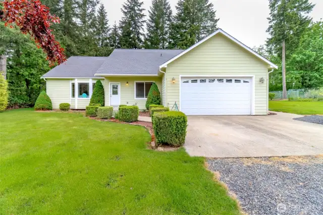 Charming home waiting for you!