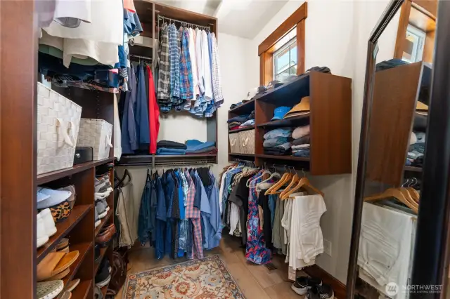 Primary walk in closet