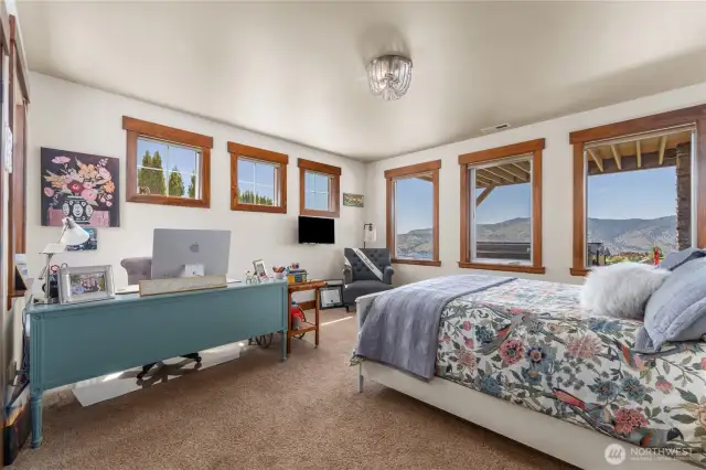 Downstairs bedroom