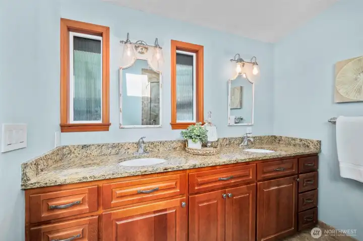 A beautifully designed bathroom and ample space for two