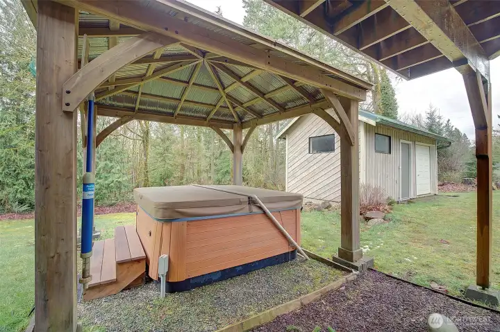 A gazebo and hot tub are already in place for you (Note:  hot tub needs new motor)