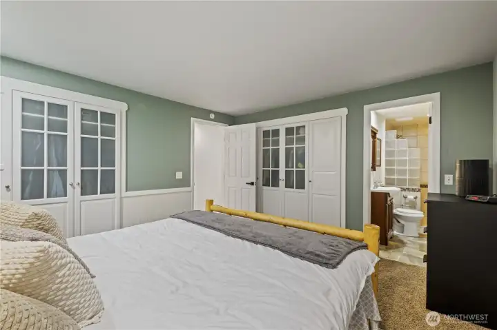 Main primary bedroom