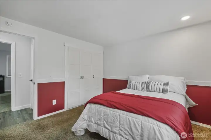 Main 2nd bedroom