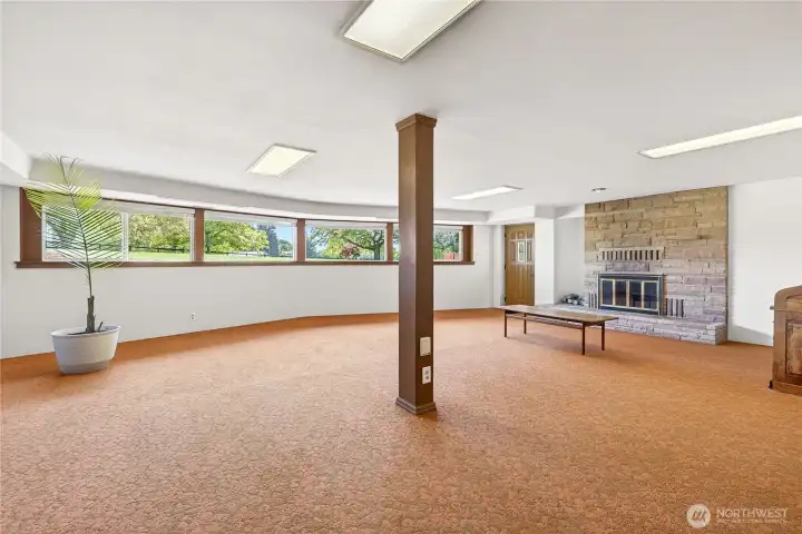 Downstairs Rec Room with separate entrance, potential for Multi-generational living