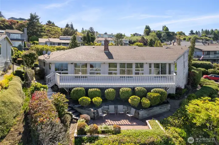 This gorgeous, 1-level, Steilacoom home offers spectacular views of the Sound, islands, and Olympics!