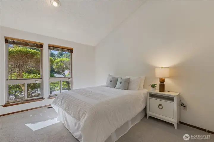 2nd bedroom.