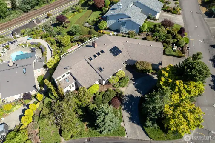 Aerial view showing the horseshoe driveway.