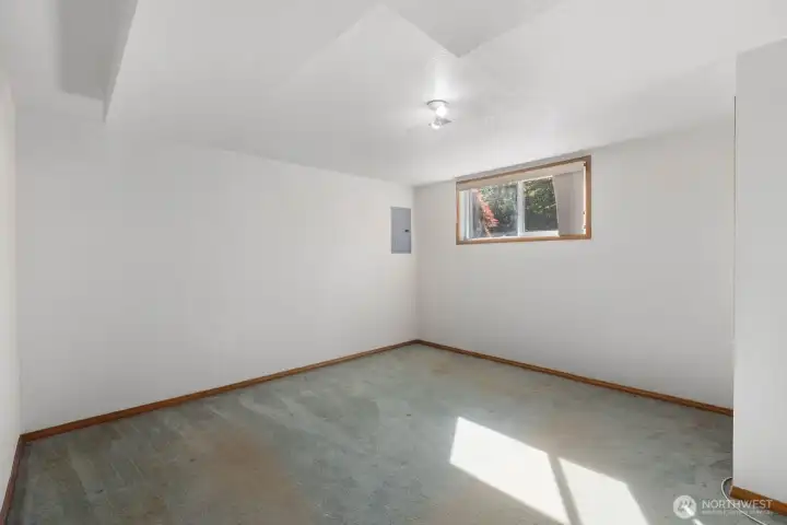 Downstairs Bonus Room 1 Downstairs Bonus Room 1