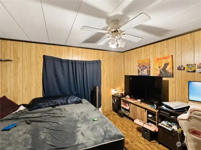 2nd guest bedroom