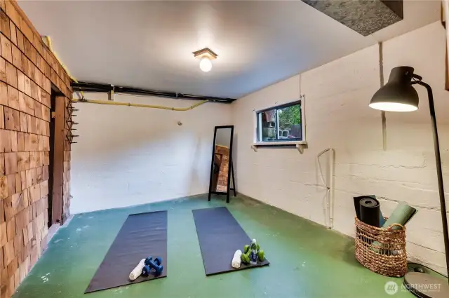 Workshop or workout area.