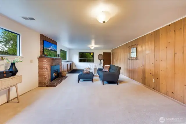 Large bonus room can be anything you wish it to be.