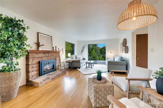 It's lovely, and the hardwood floors really make it pop!